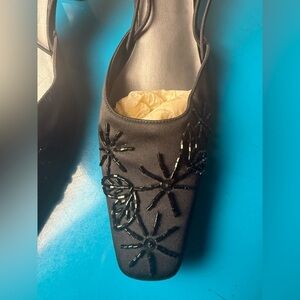 Mootsies Tootsies Black Slingback Heels with Floral Design